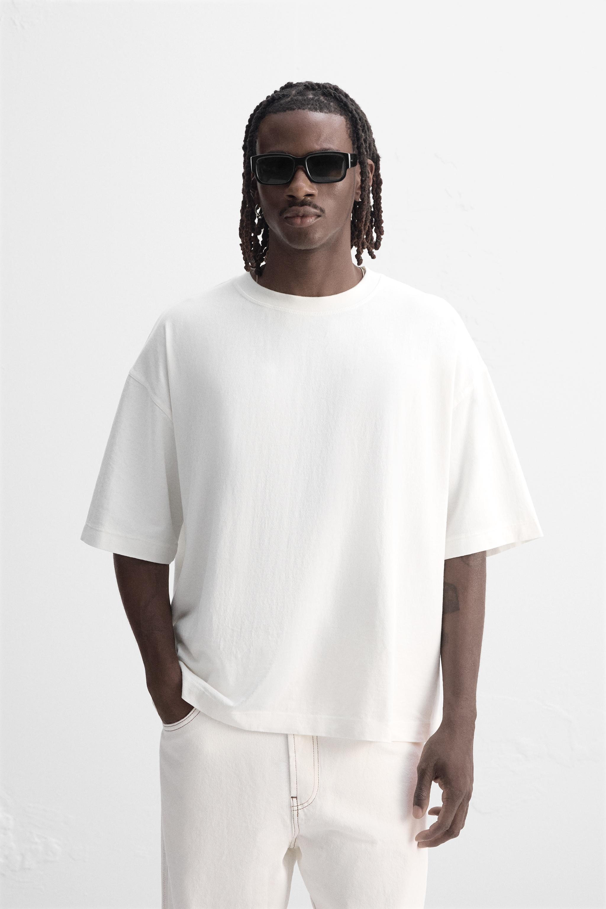 BOXY FIT T-SHIRT Product Image