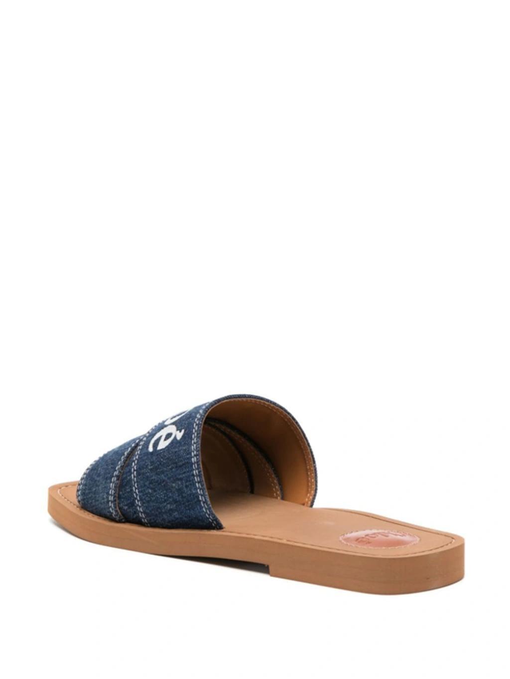 CHLOÉ Woody Flat Mule In Blue Product Image