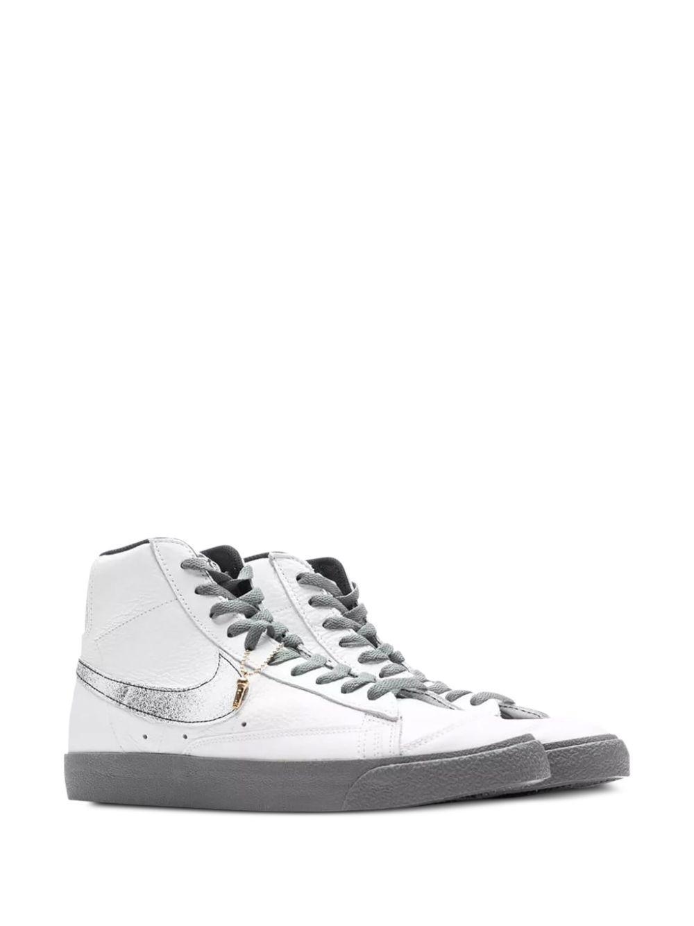 NIKE Men's High Shoe Blazer Mid 77 White/smoke Grey/black/white Product Image