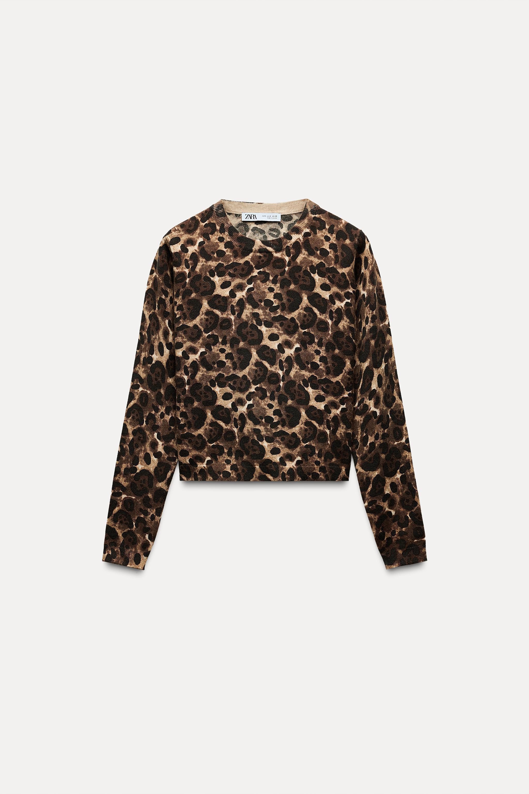 ANIMAL PRINT KNIT SWEATER Product Image