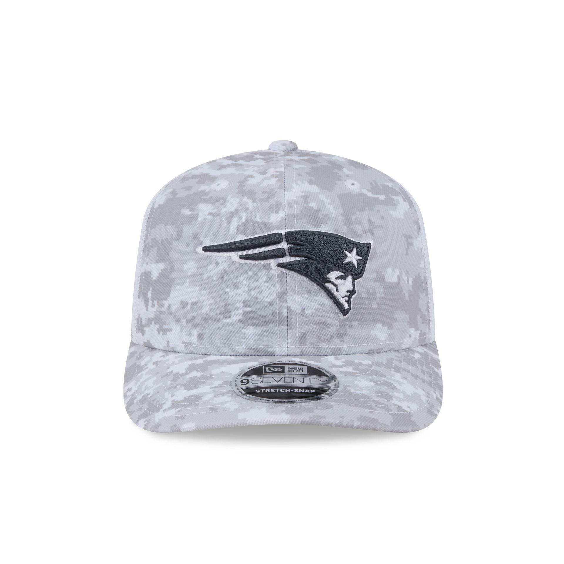 New England Patriots 2024 Salute to Service 9SEVENTY Trucker Hat Male Product Image