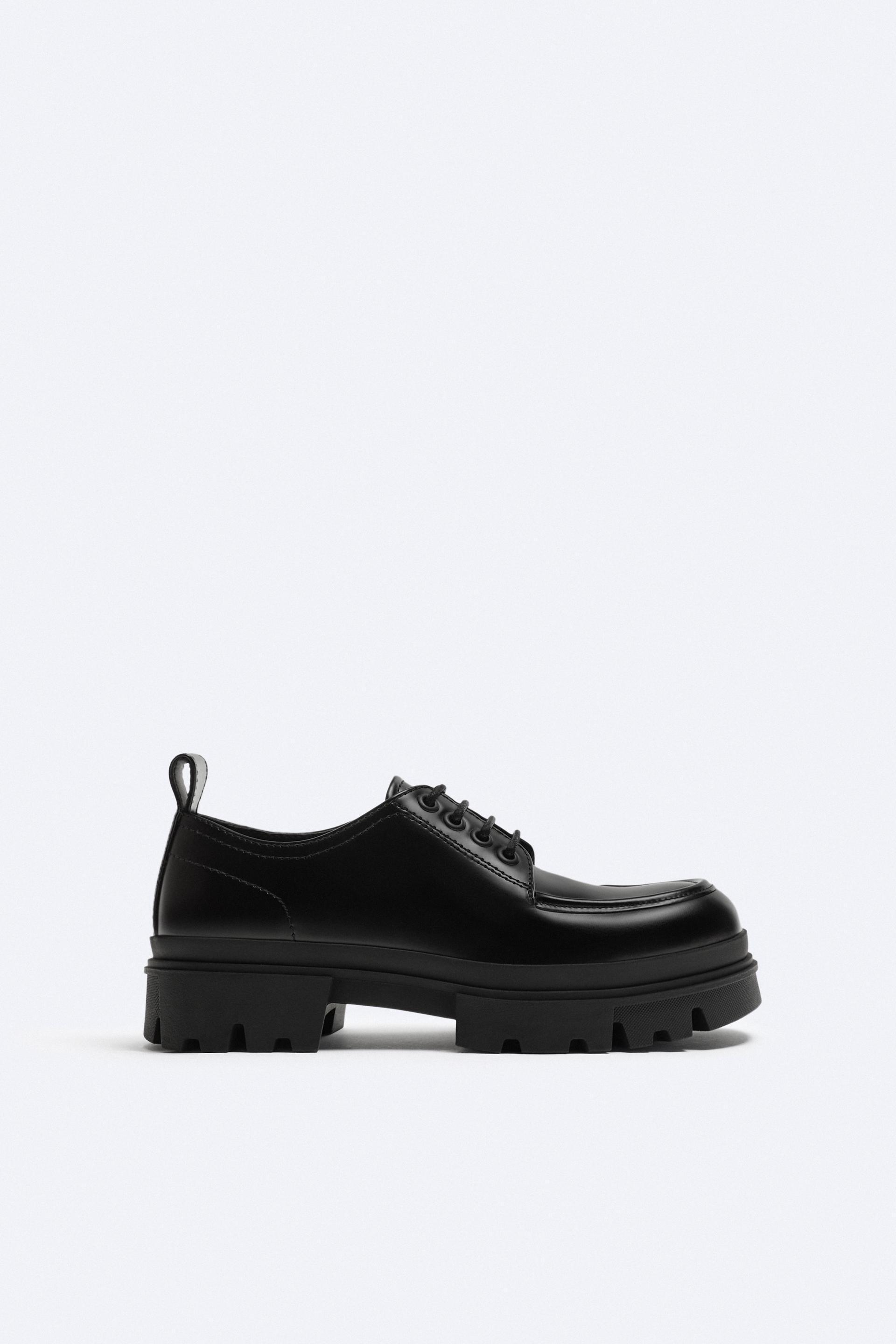 CHUNKY WIDE EDGE SHOES Product Image