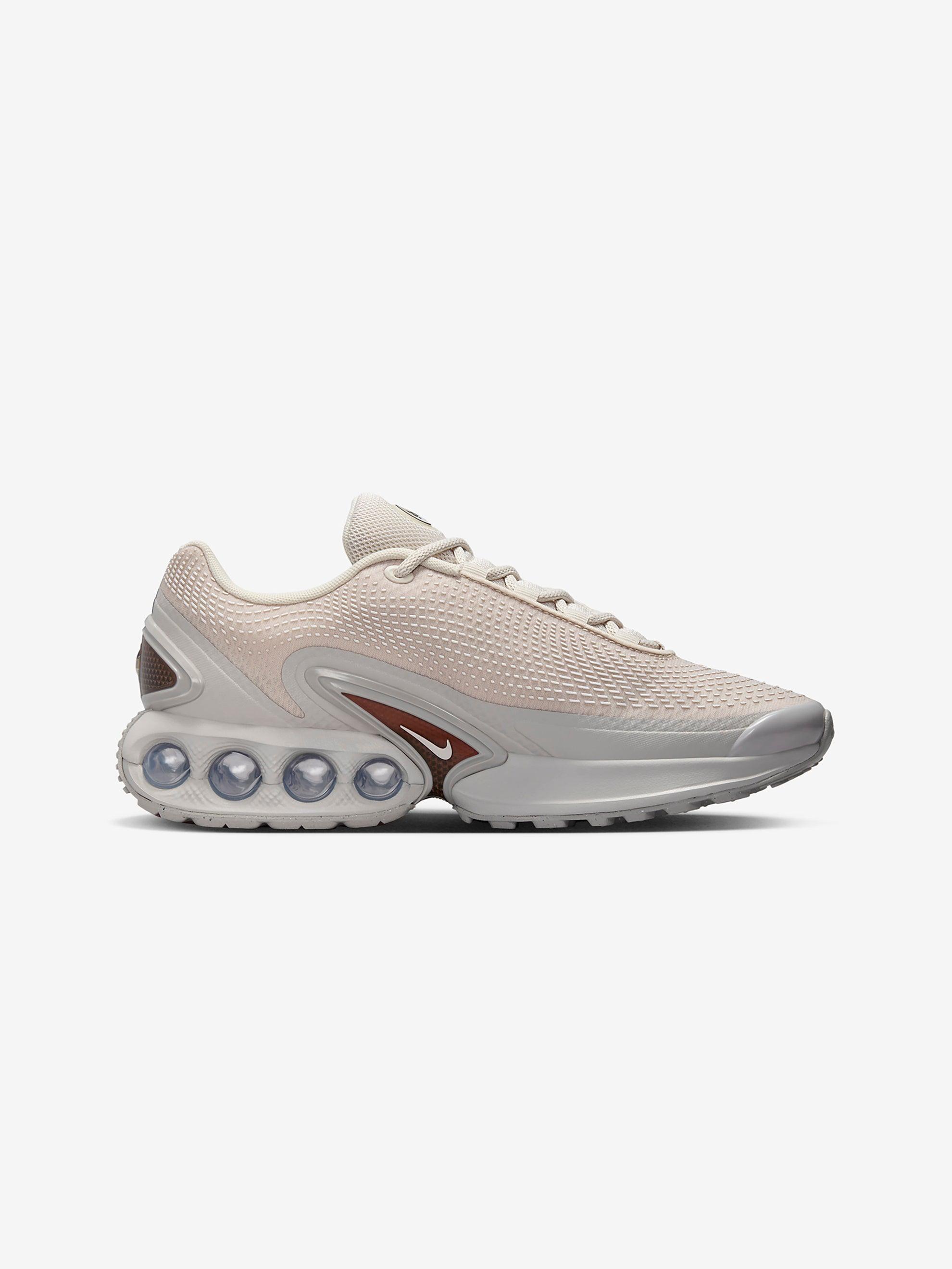 Women's Air Max DN (Lt. Orewood/Brown/Phantom/Lt. Iron) Female Product Image