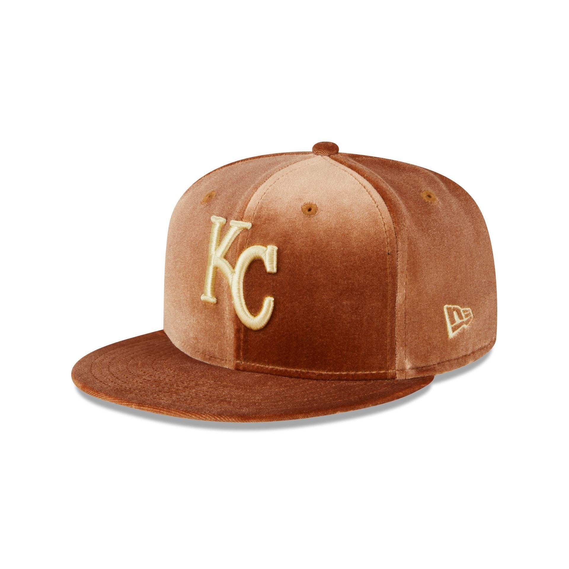 Kansas City Royals Vintage Velvet 59FIFTY Fitted Hat Male Product Image