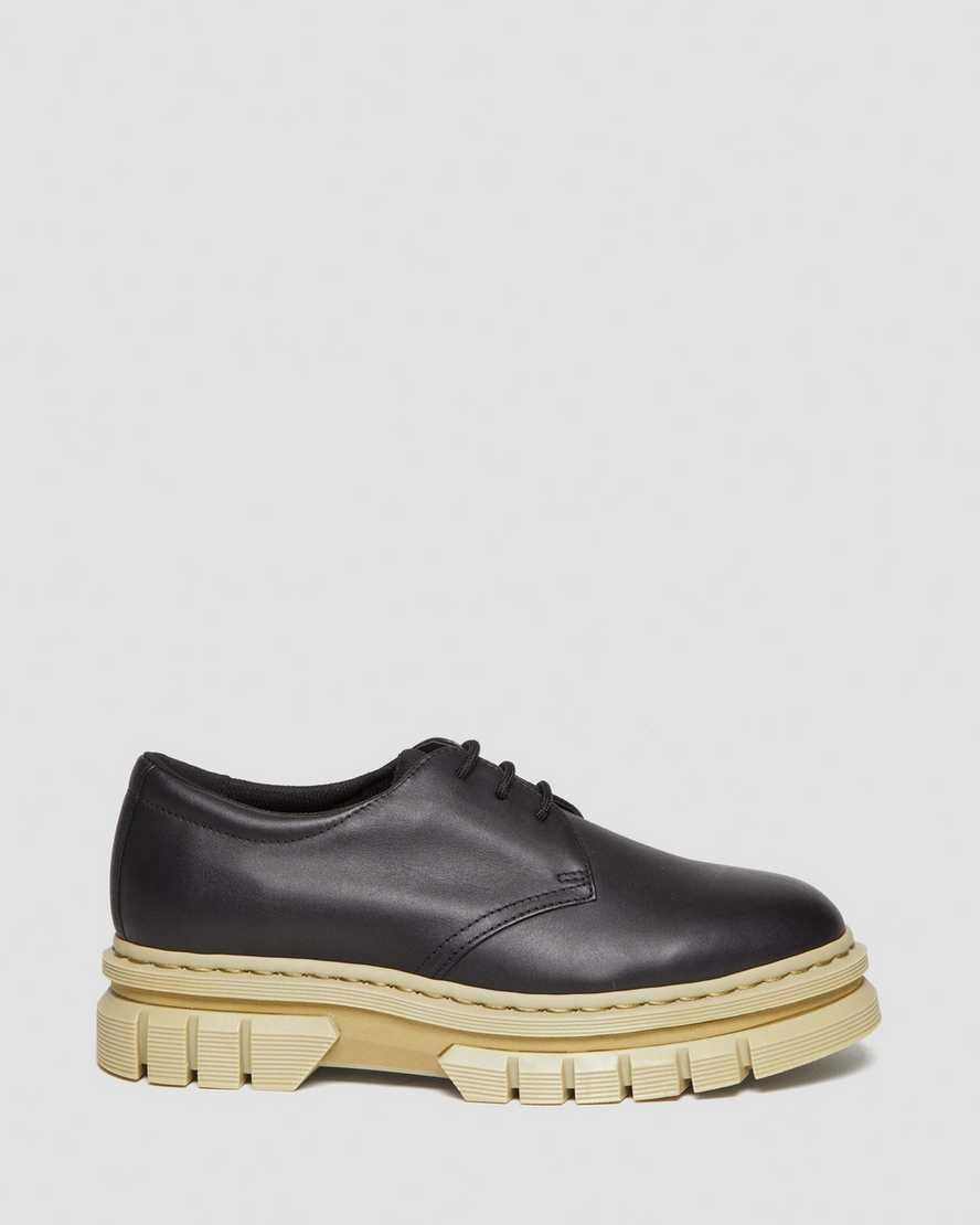 Rikard Contrast Sole Leather Platform Shoes Product Image