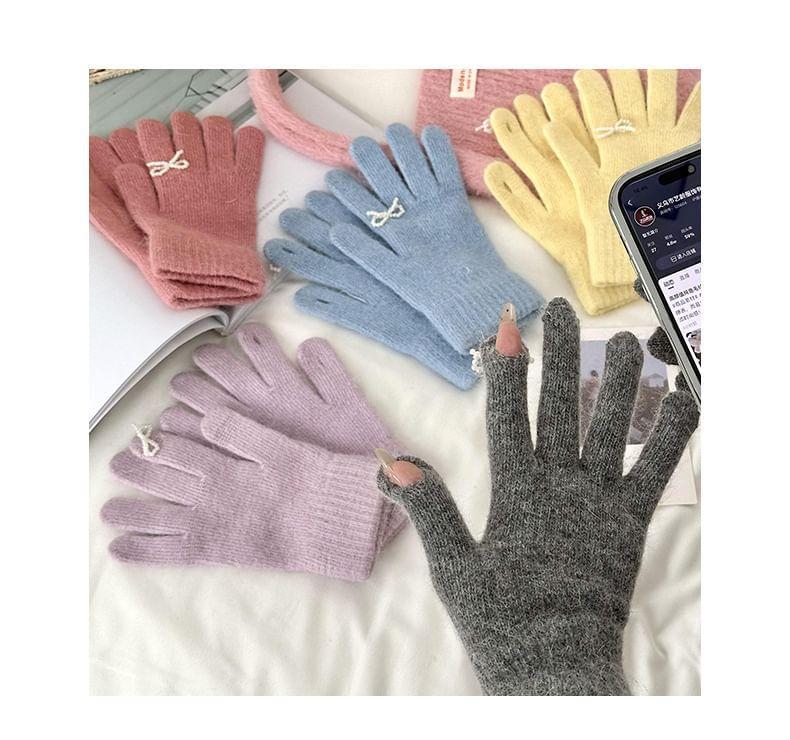 Bow Beaded Knit Gloves Product Image