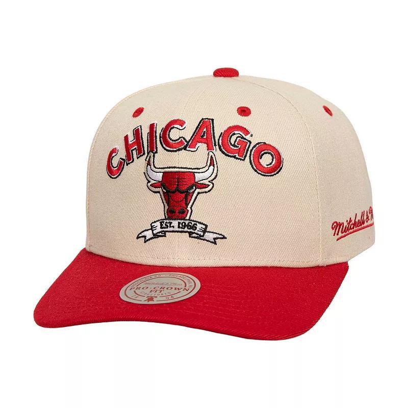 Mitchell & Ness Mens Cream Chicago Bulls 6x Nba Champions Soul Legacy Defined Snapback Hat - Cream, Red Product Image