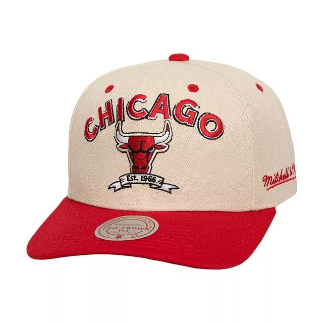 Mitchell & Ness Mens Cream Chicago Bulls 6x Nba Champions Soul Legacy Defined Snapback Hat - Cream, Red Product Image