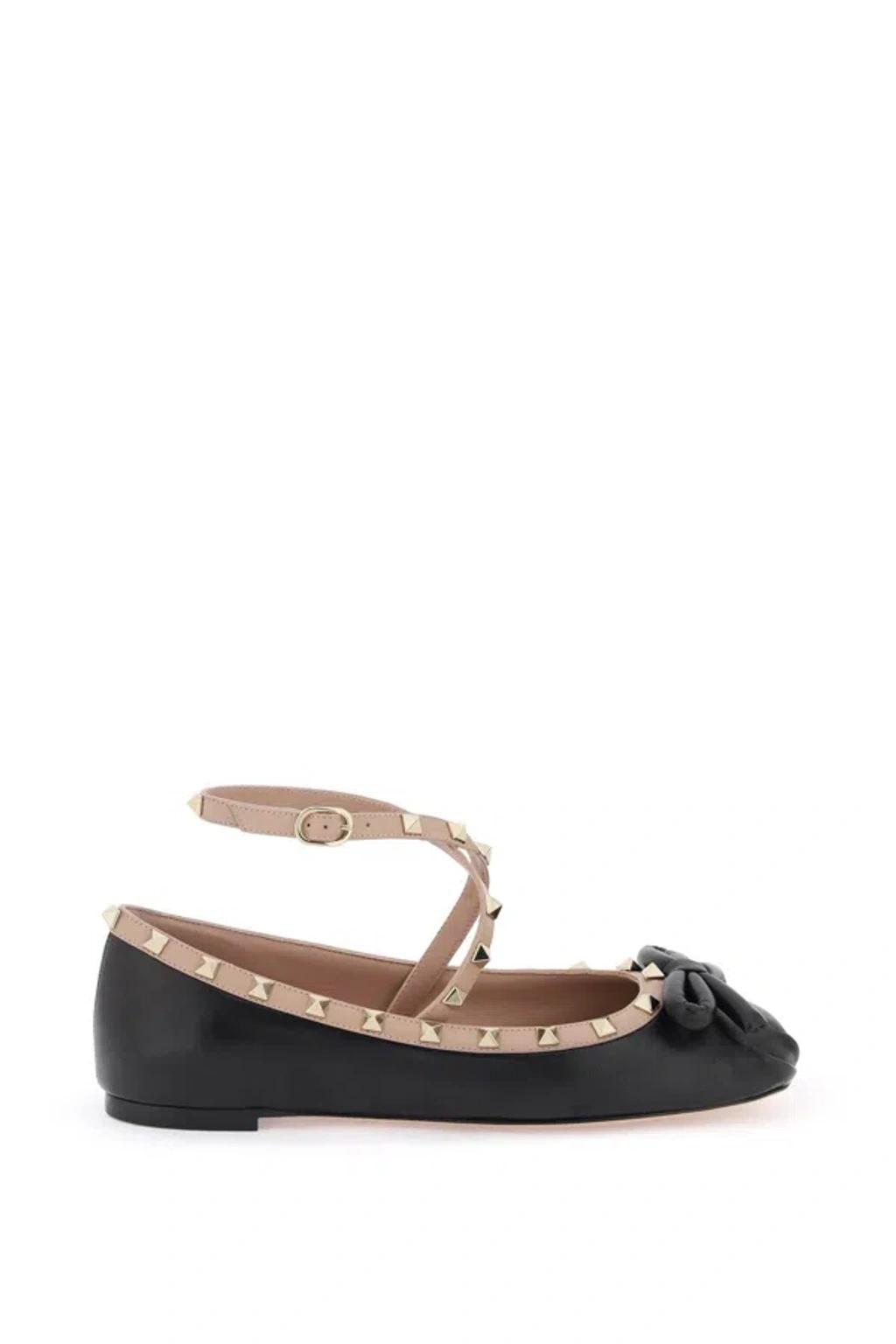 VALENTINO GARAVANI Flats In Black product image