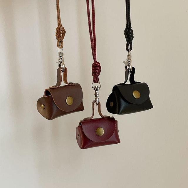 Faux Leather Pouch Pendant String Necklace Product Image