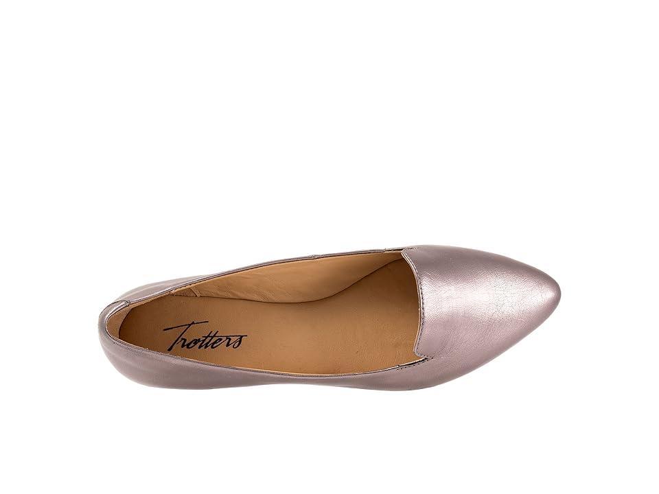 Trotters Harlowe Pointed Toe Loafer Product Image