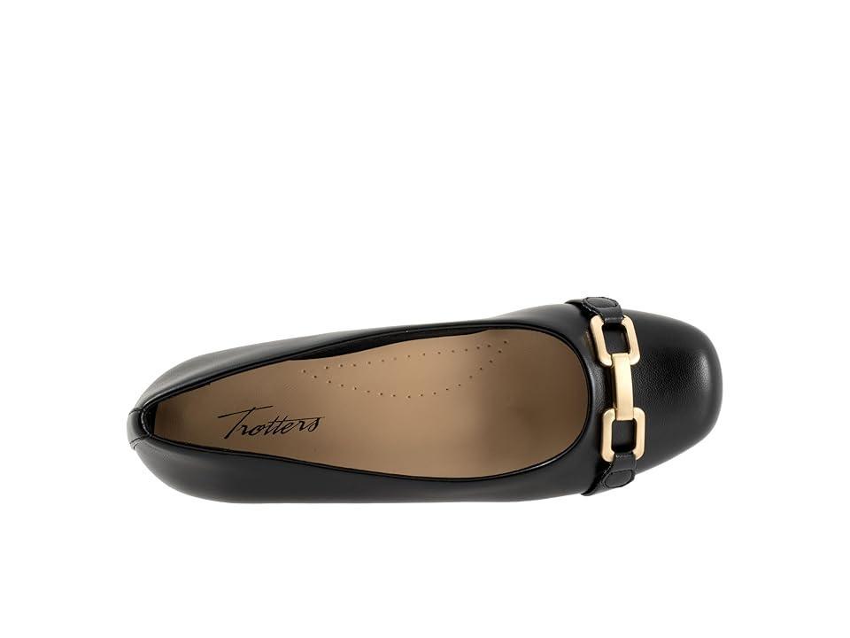 Trotters Sadie Women's Flat Shoes Product Image