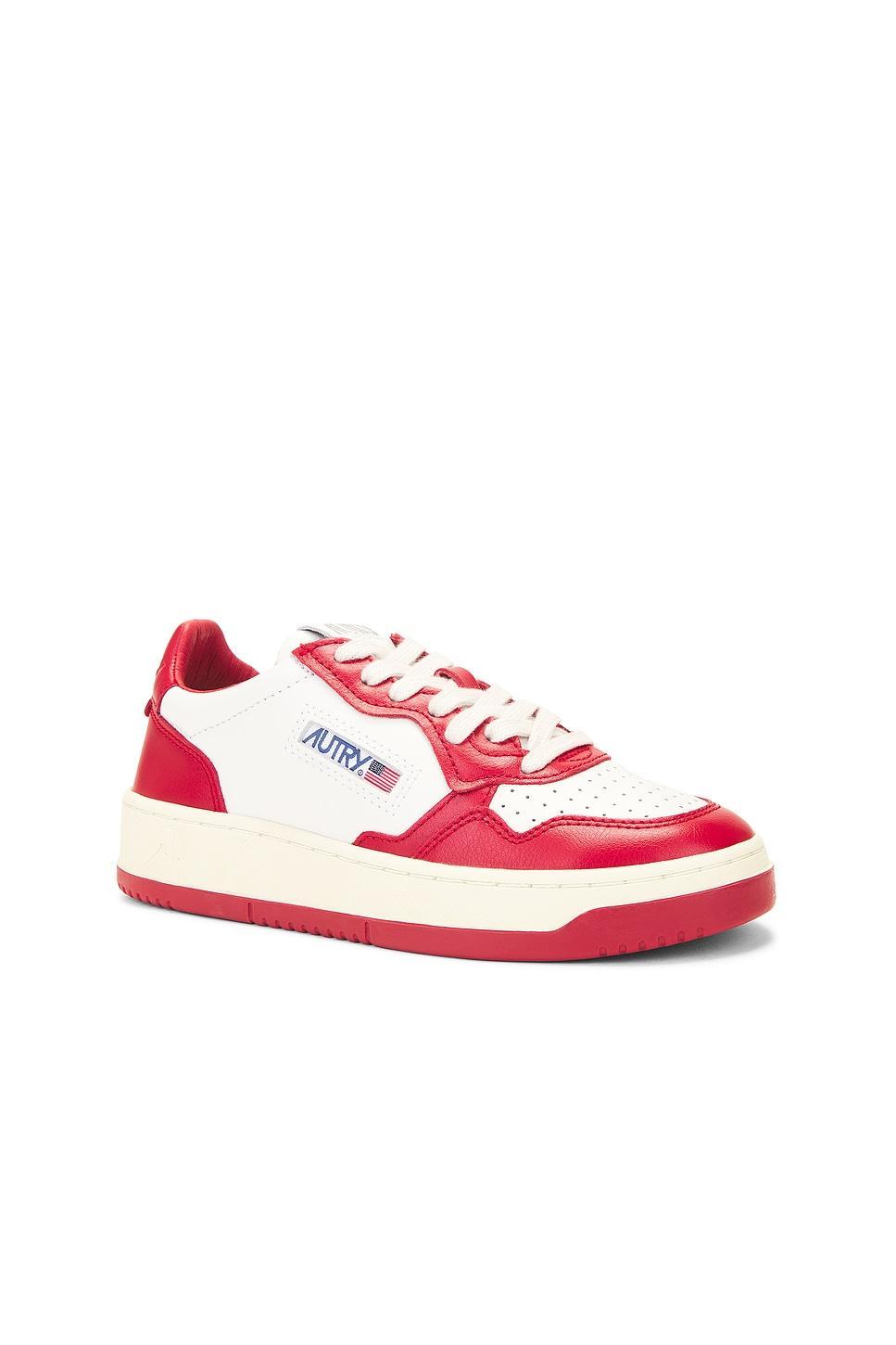 Medalist Sneaker Autry Product Image