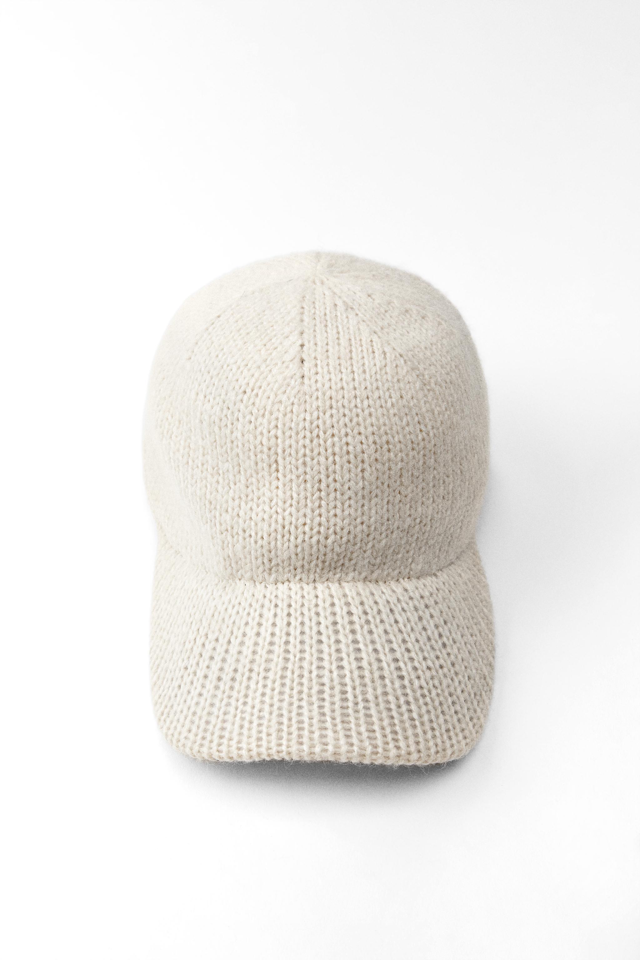 KNIT CAP Product Image