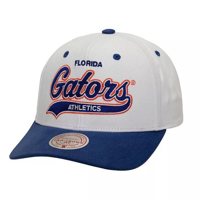 Mitchell & Ness Mens White Florida Gators Tail Sweep Pro Snapback Hat - White, Royal Product Image