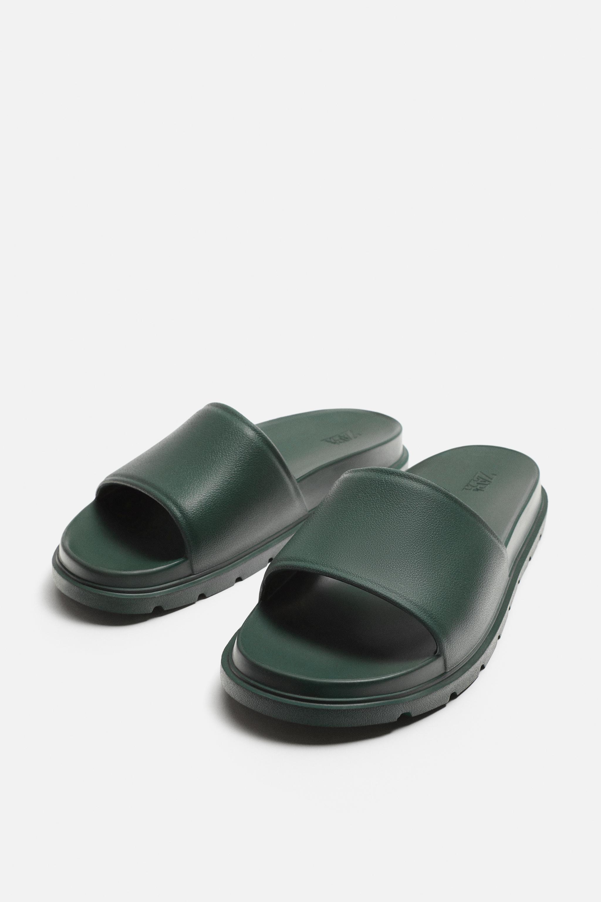 SOLID COLOR SANDALS Product Image