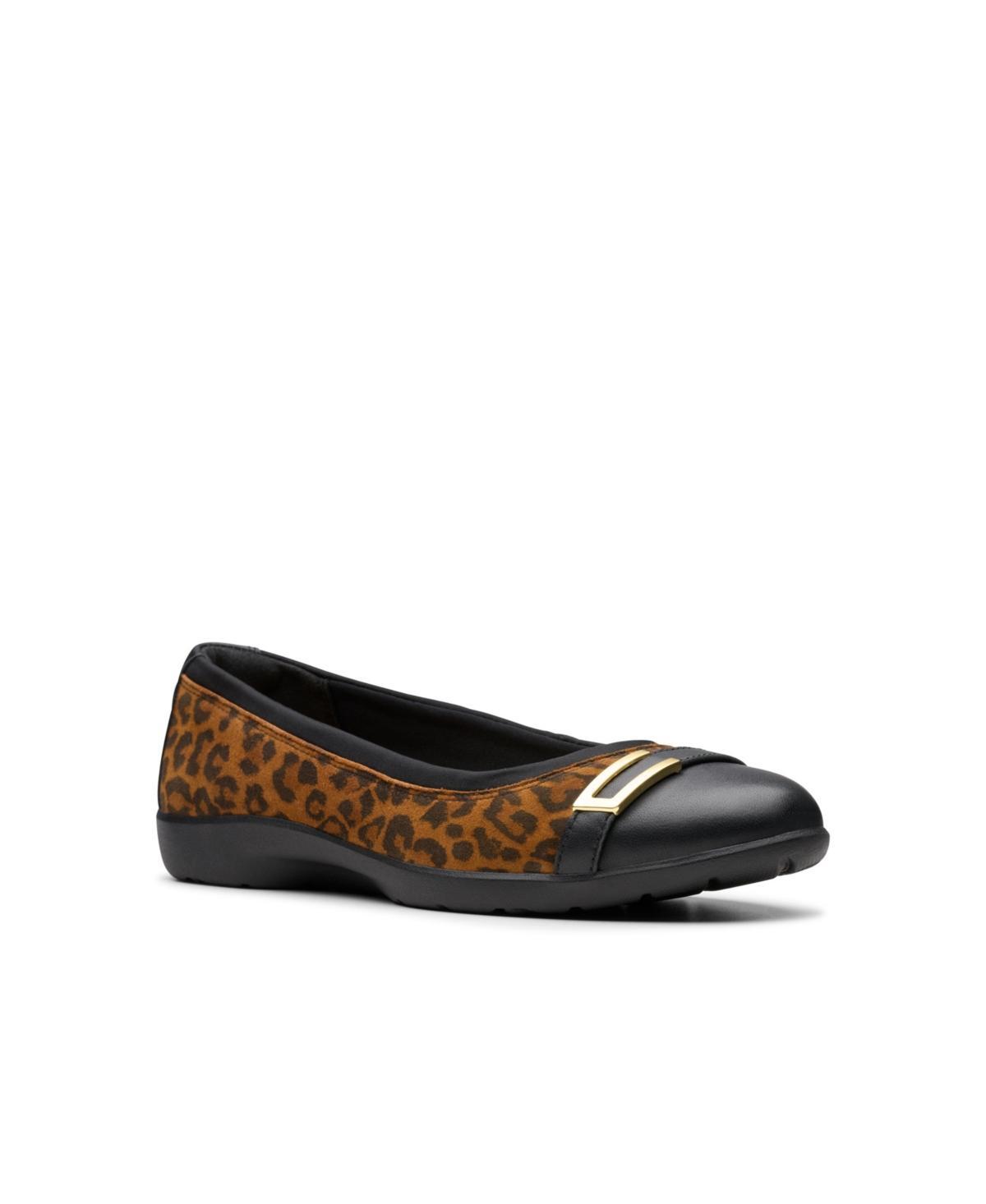 Clarks Meadow Rose (Leopard) Women's Flat Shoes Product Image