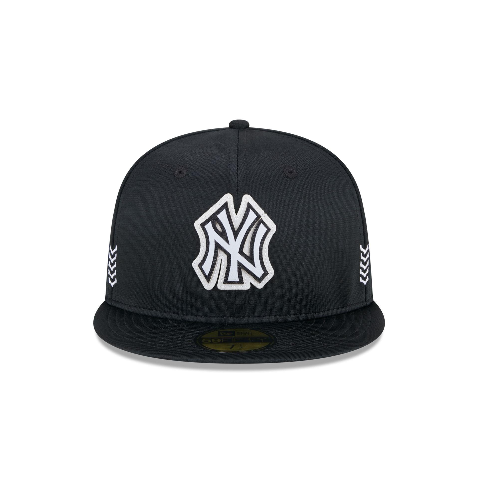 New York Yankees 2024 Clubhouse Black 59FIFTY Fitted Hat Male Product Image