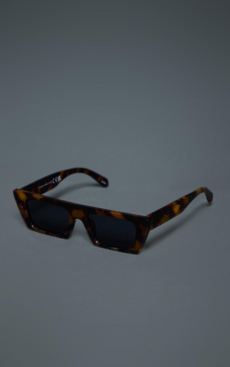 Tortoiseshell Flared Square Frame Sunglasses Product Image