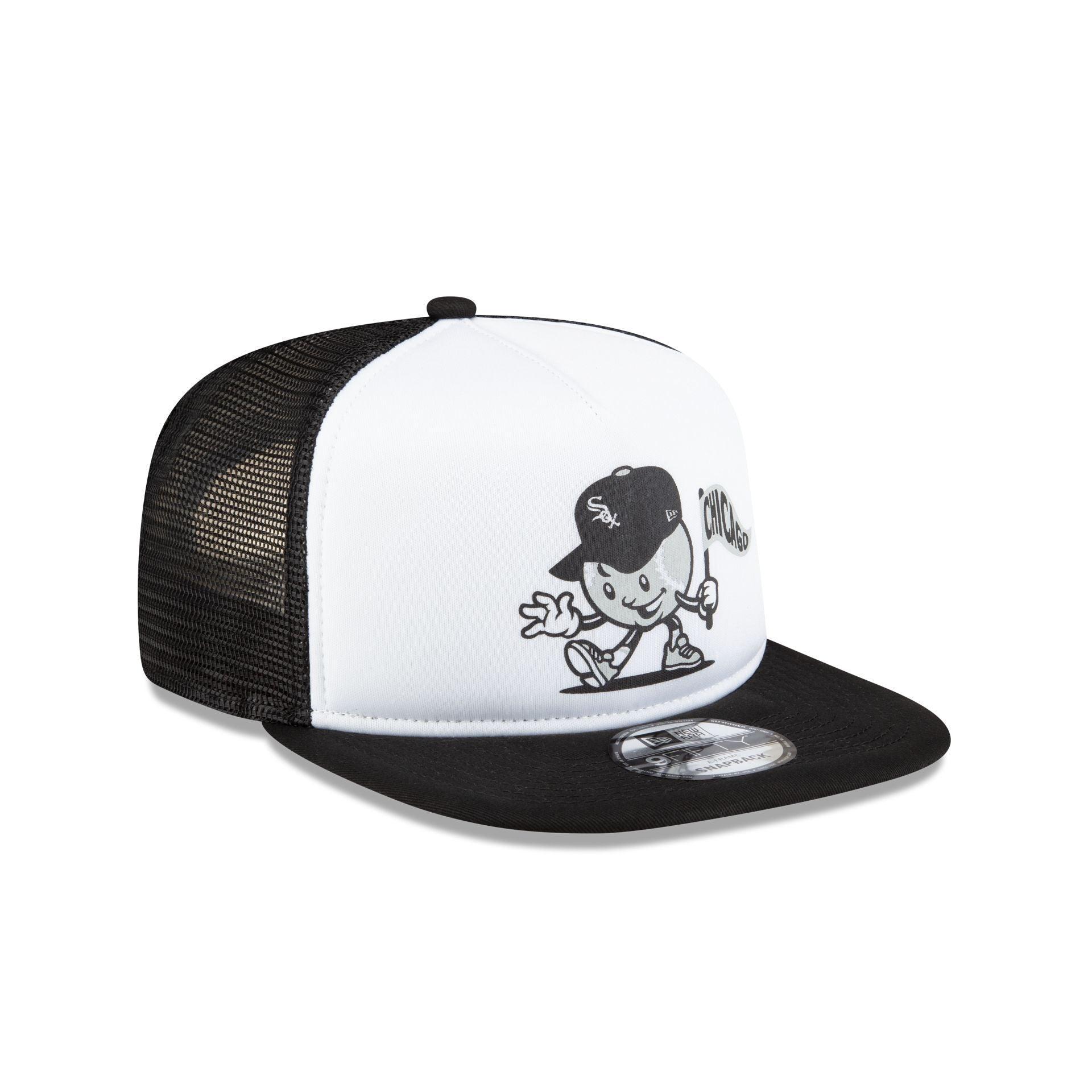 Chicago White Sox Court Sport 9FIFTY A-Frame Trucker Hat Male Product Image