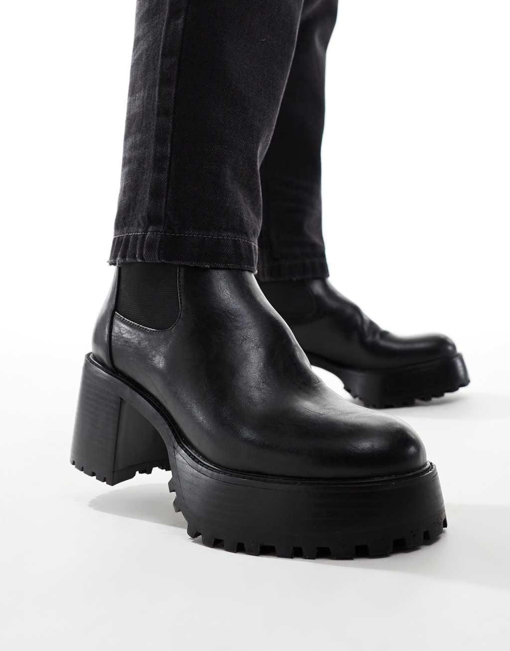 ASOS DESIGN chelsea boots in black with chunky soles Product Image