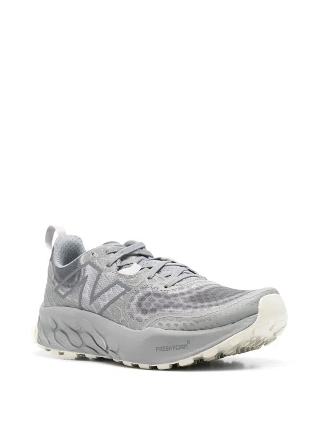 NEW BALANCE Uhieraa In Grey Product Image