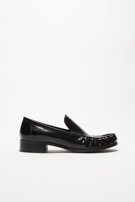 Leather loafers product image