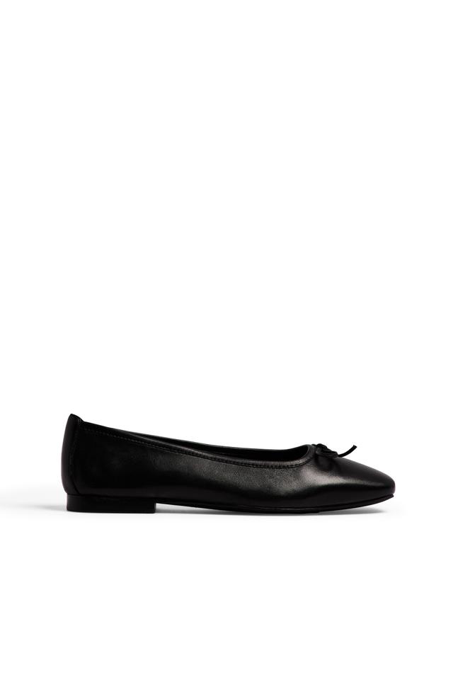 Squared Toe Leather Ballerinas Product Image