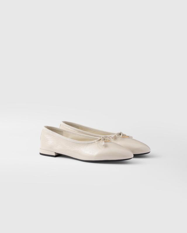 Patent leather ballerinas Product Image