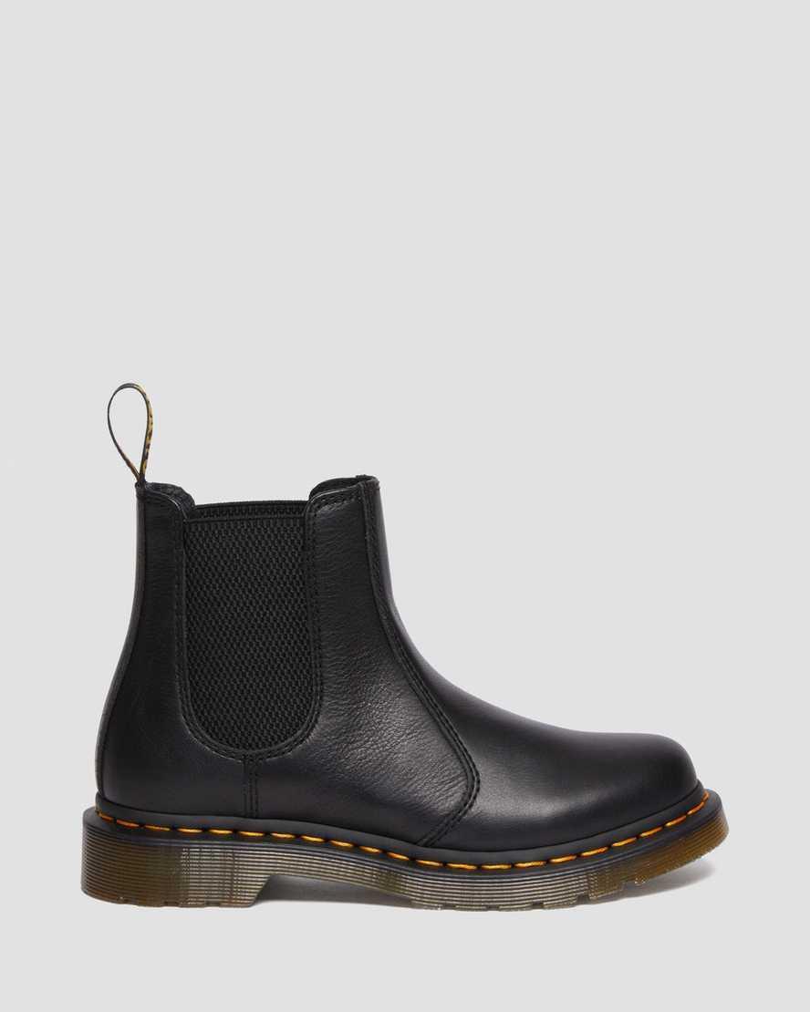 Dr. Martens 2976 Chelsea Boot Product Image