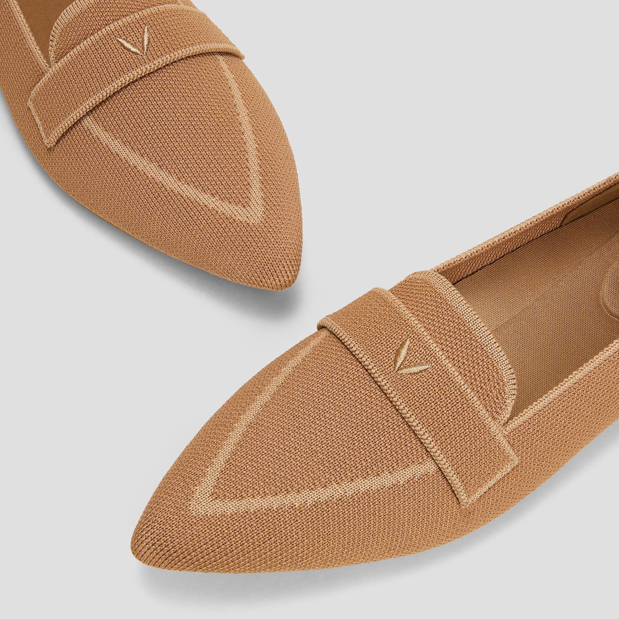 Pointed-Toe Loafers (Amelia 2.0) Product Image