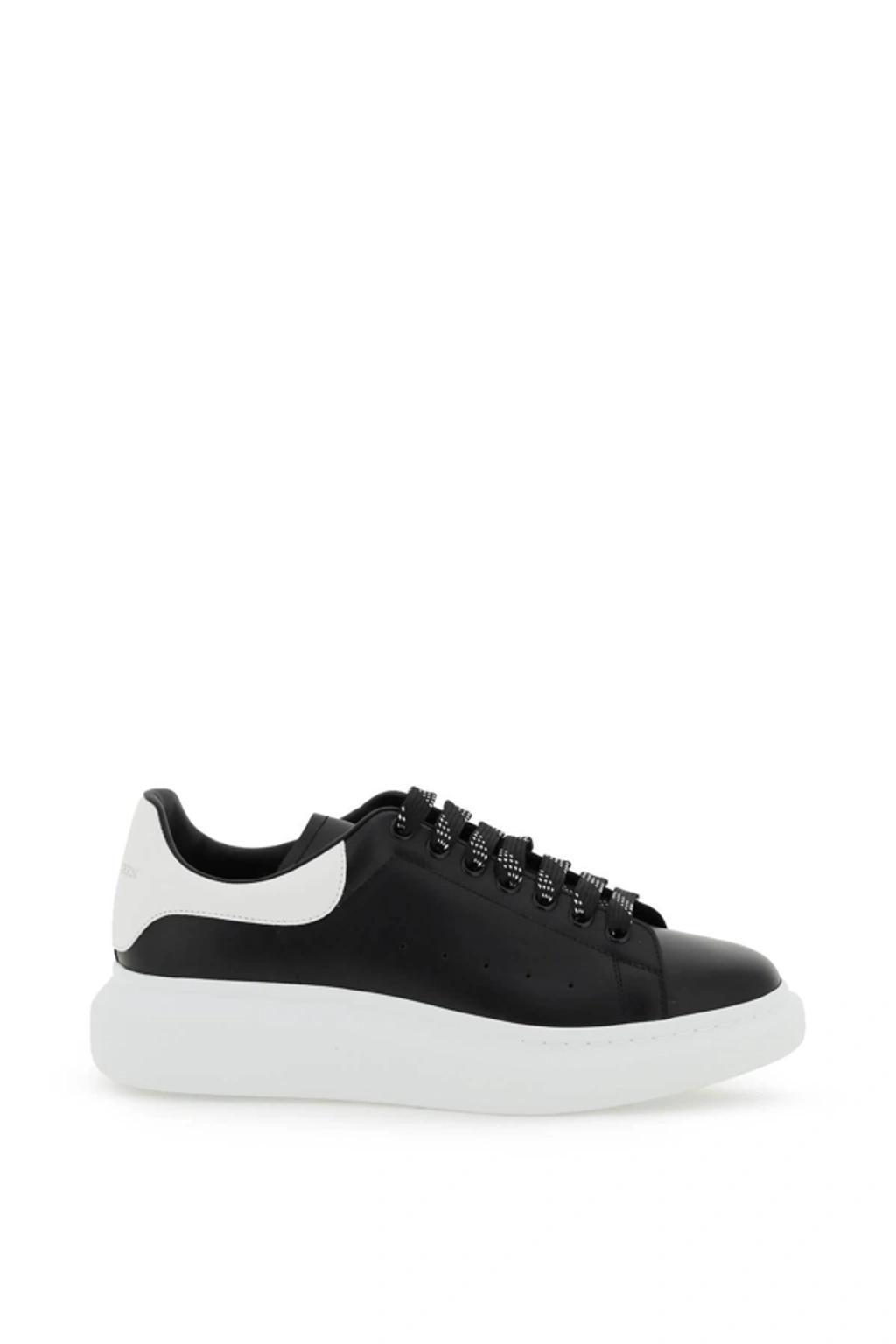 Oversize Sneakers In Black Product Image