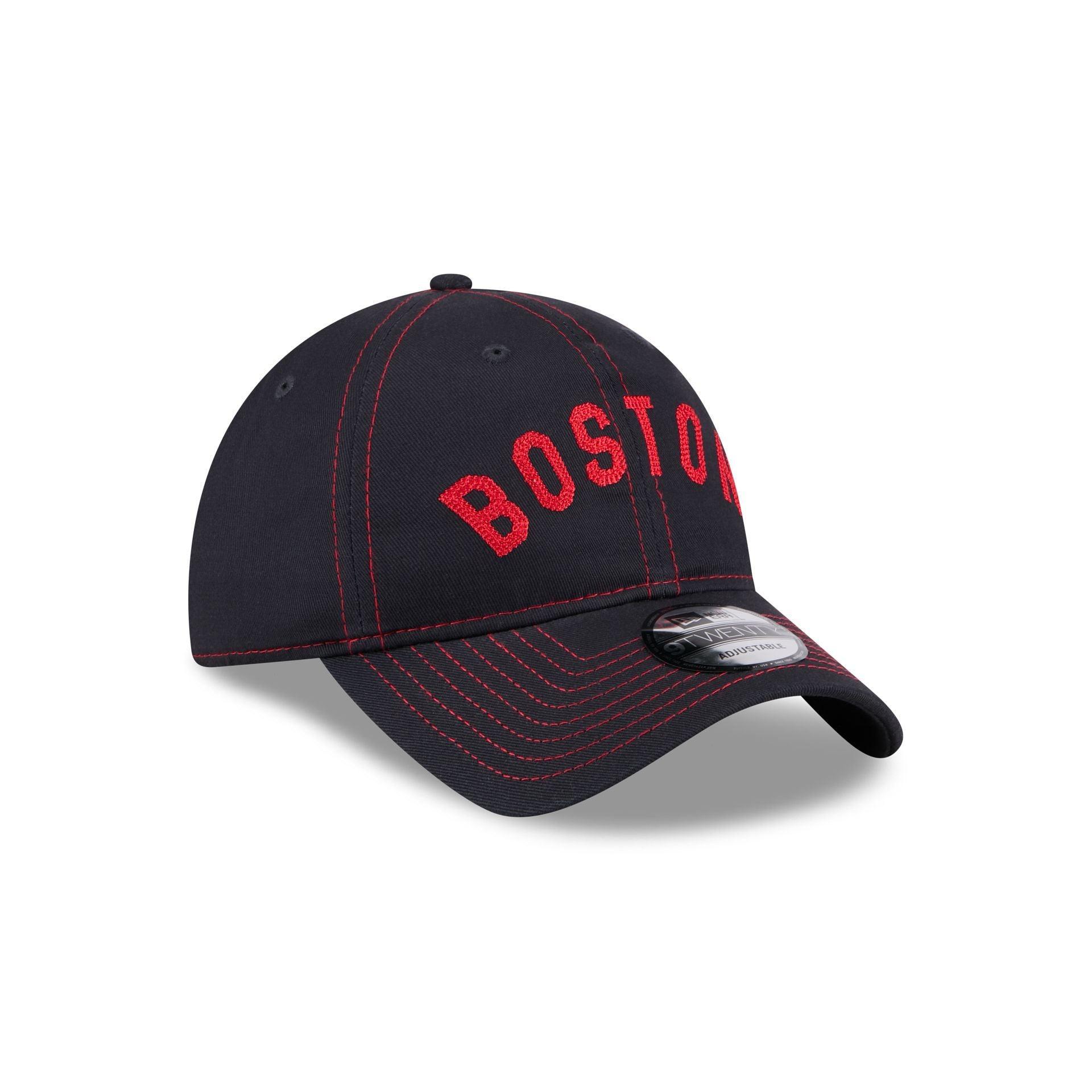 Manchester United Seasonal Red 9FORTY Adjustable Hat Male Product Image