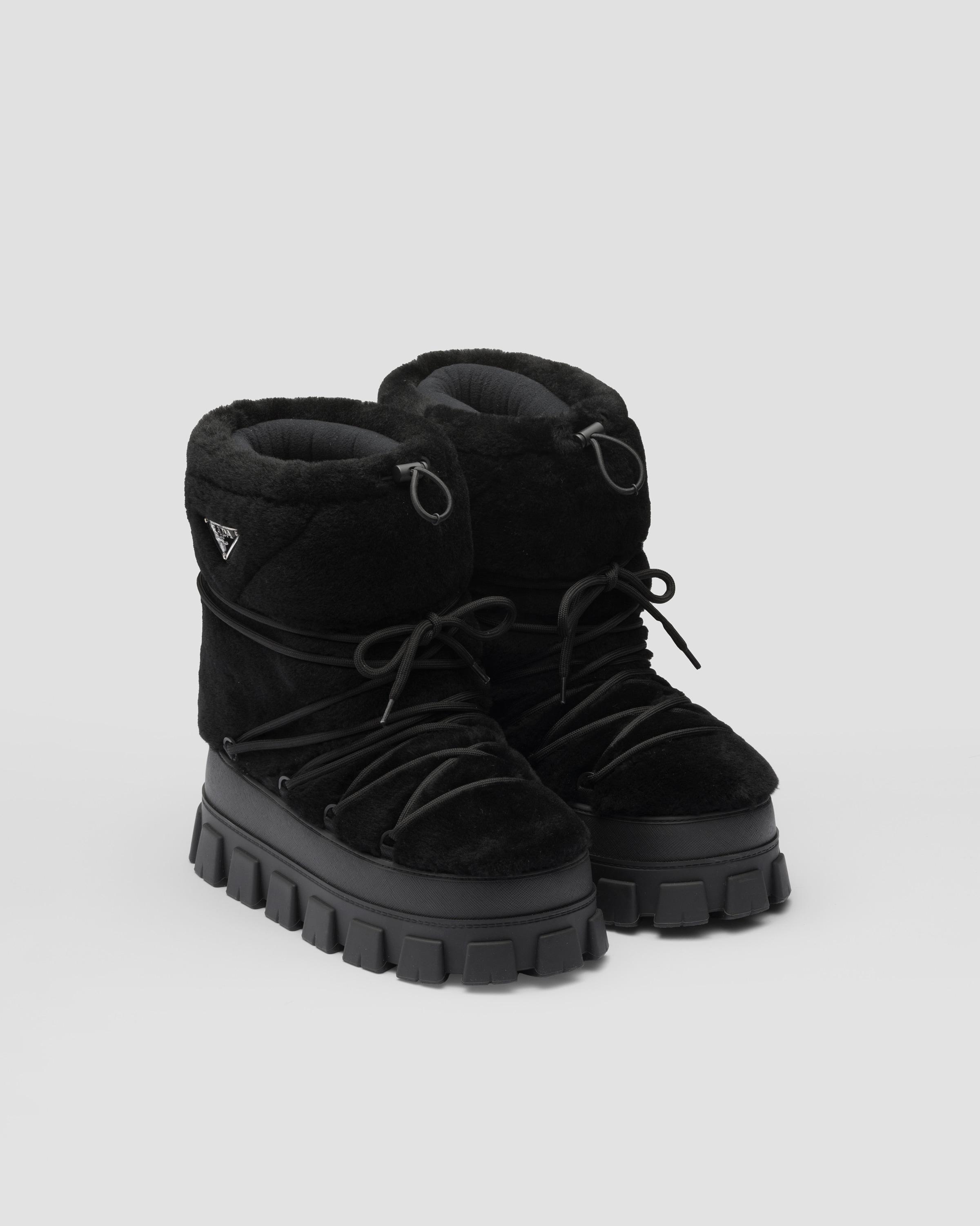 Shearling après ski booties Product Image