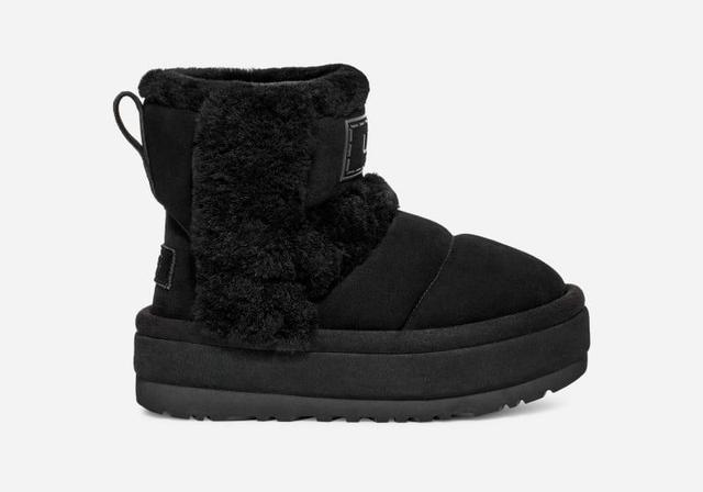 UGG Womens Classic Chillapeak Sheepskin/Suede Classic Boots Product Image