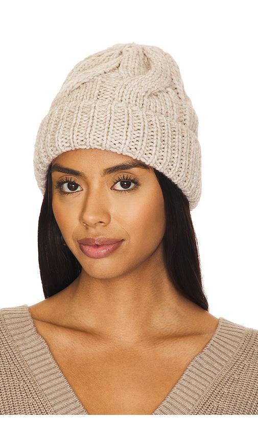 BEANIE LUMI Product Image