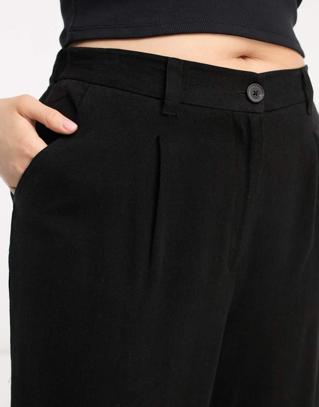 ASOS DESIGN Curve dad pant with linen in black Product Image