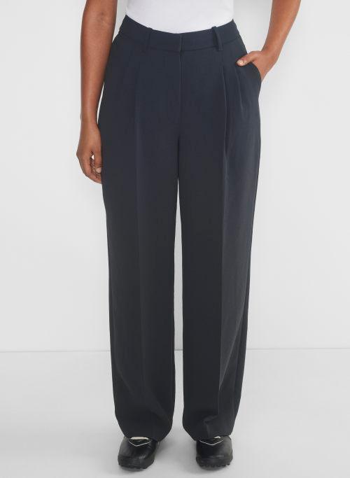 the effortless pant™ curve-fit Product Image