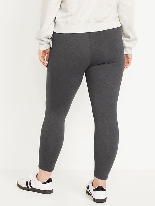 High-Waisted Side Pocket 7/8 Leggings Product Image