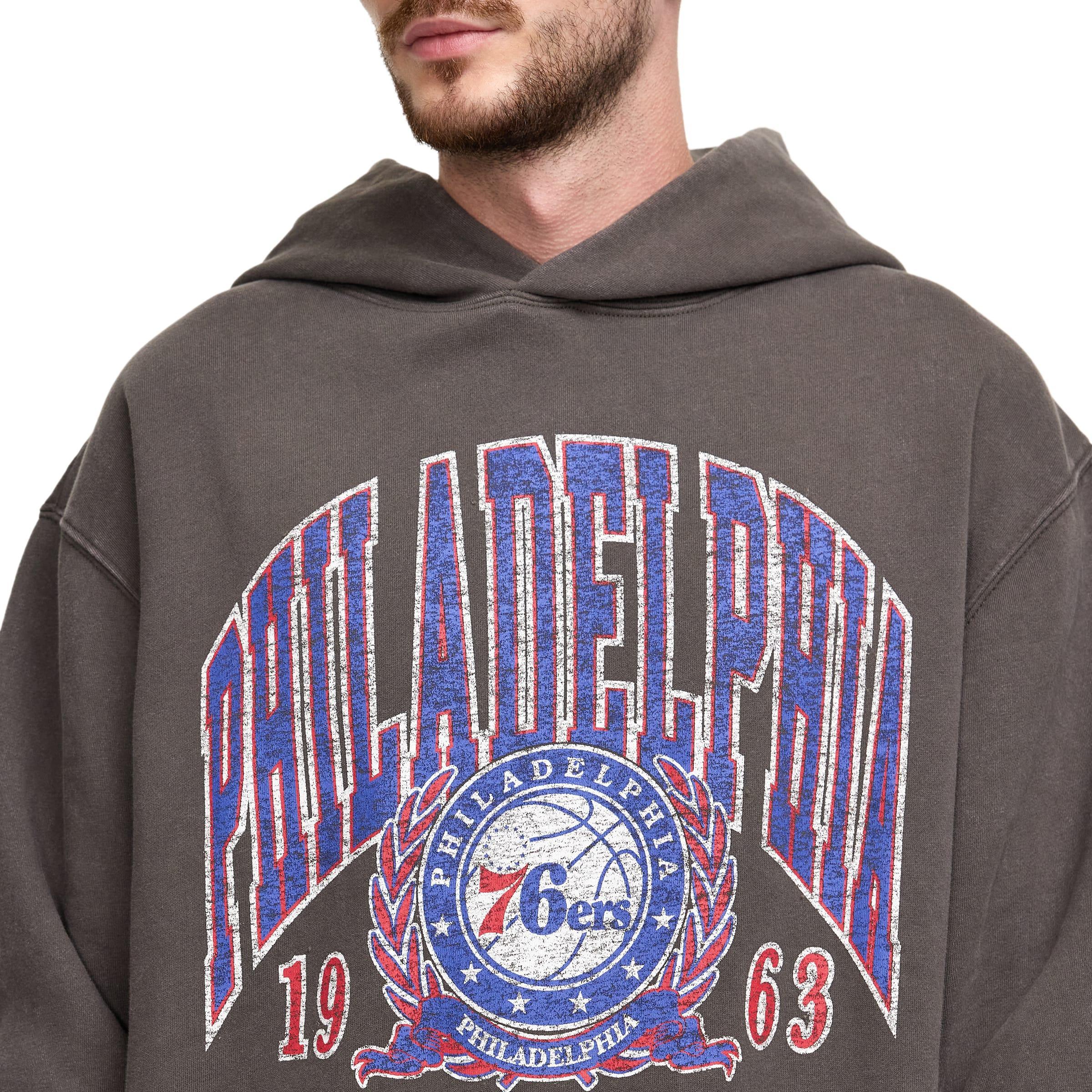 Los Angeles Lakers Oversized Essentials Hoodie Male Product Image