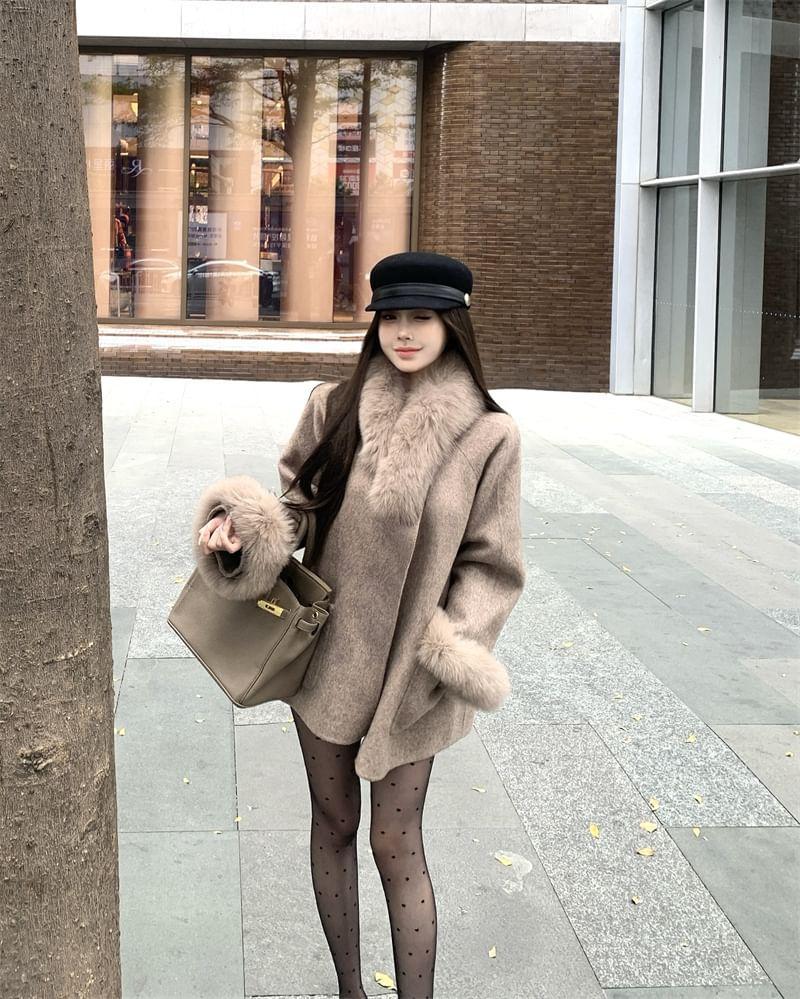 Oversized Detachable Furry-Trim Wool Jacket Product Image