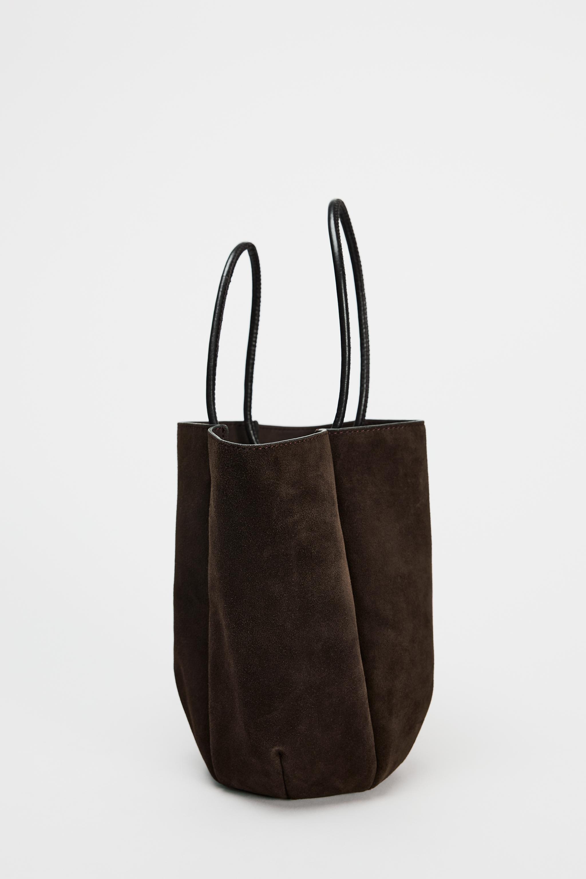 MINI LEATHER BUCKET BAG Product Image