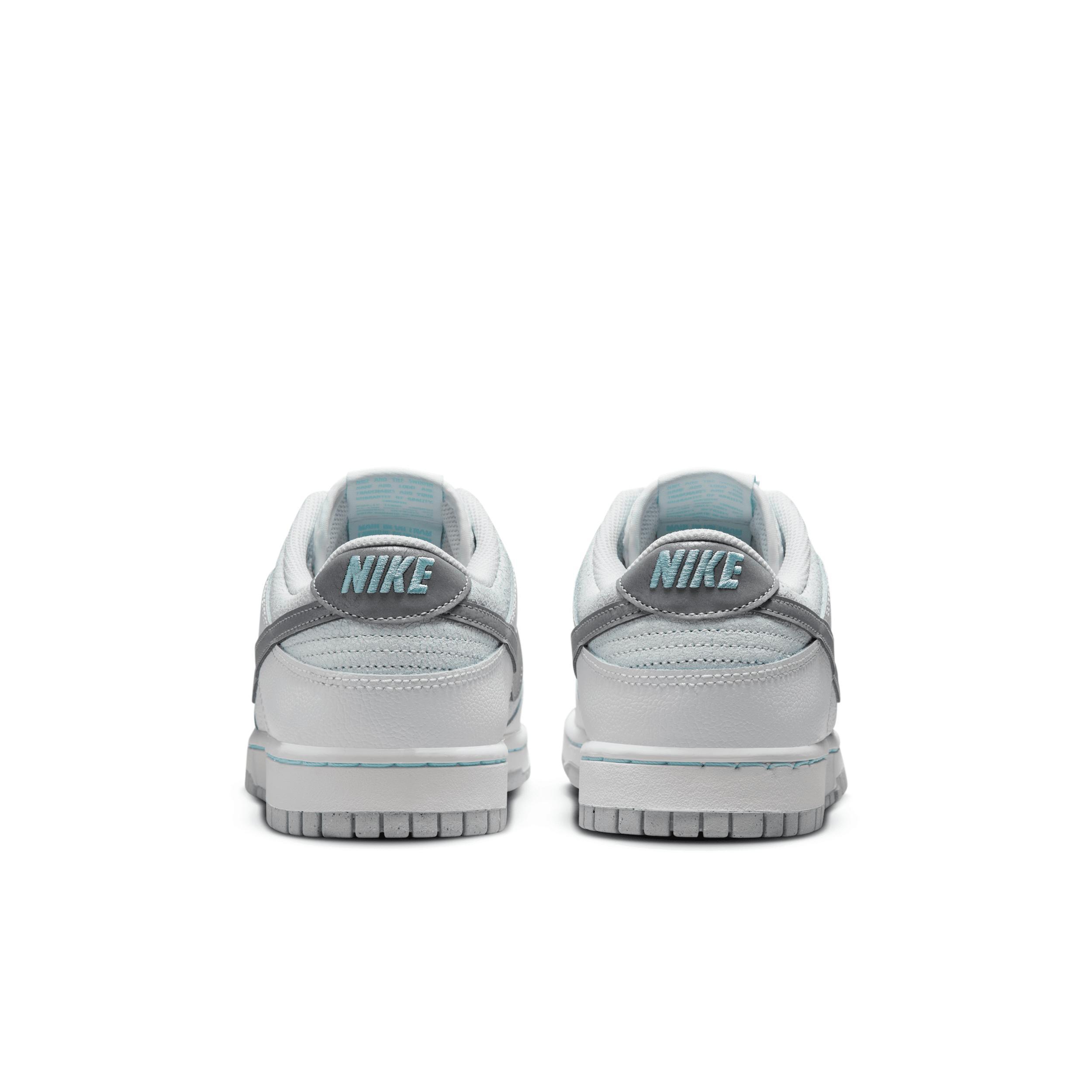 Nike Men's Dunk Low Retro SE Shoes Product Image