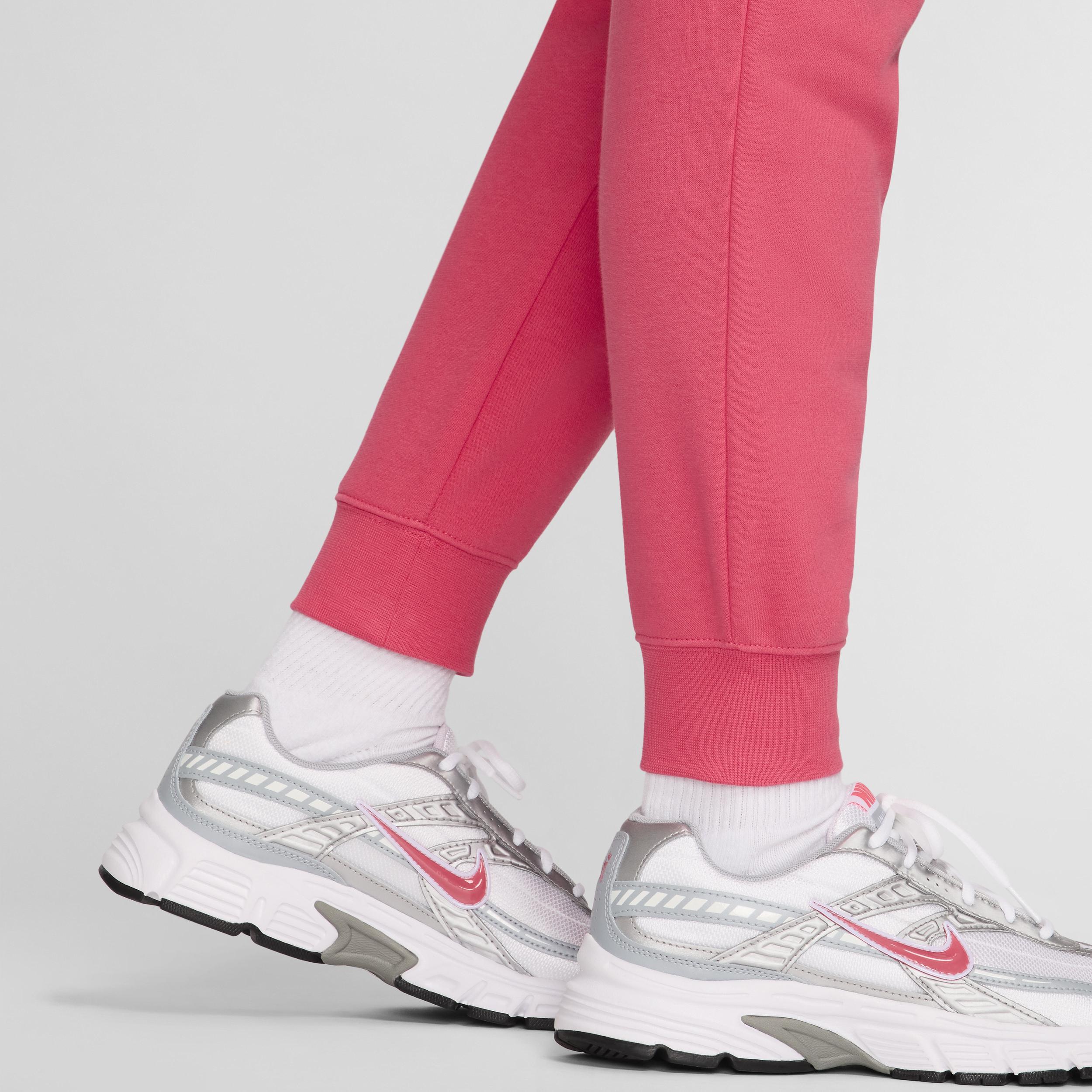 Women's Nike Sportswear Club Fleece Mid-Rise Jogger Pants Product Image