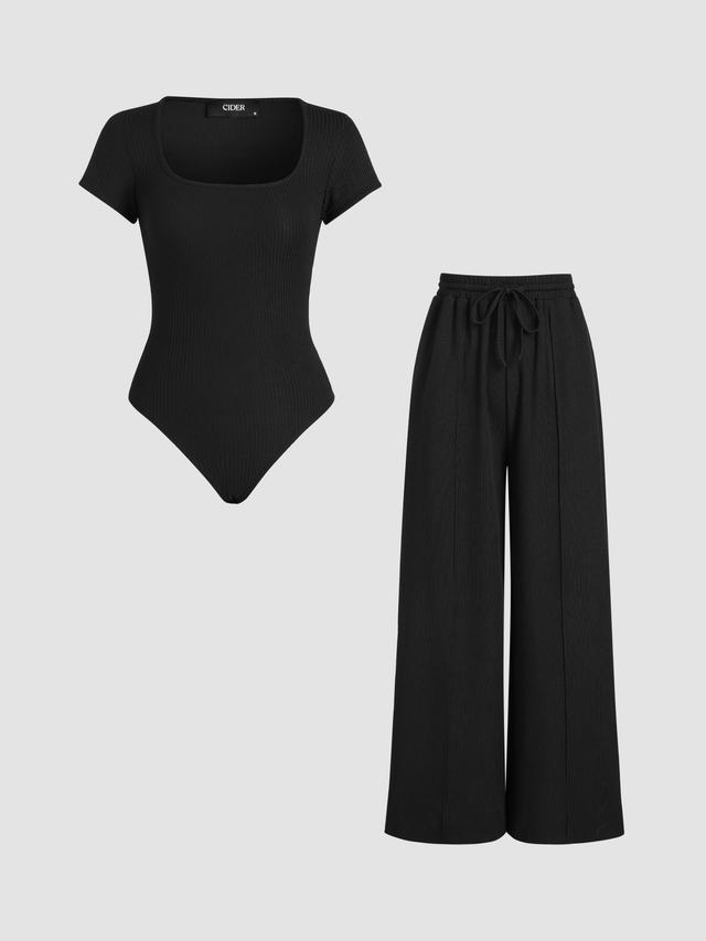 U-neckline Bodysuit & Elastic Waist Wide Leg Pants Set Product Image