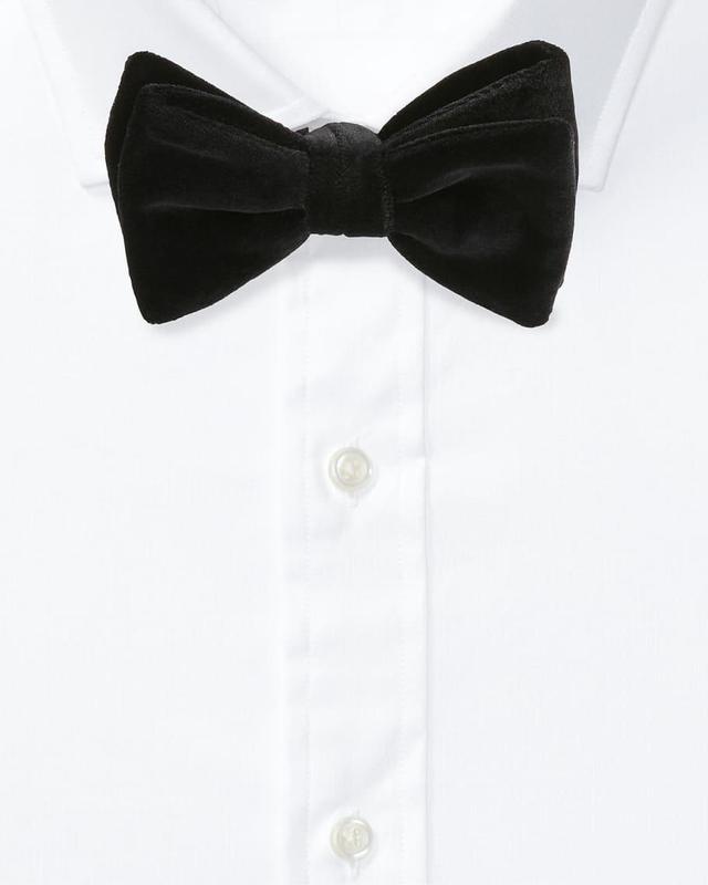 Men's Pre-Tied Velvet Bow Tie Product Image