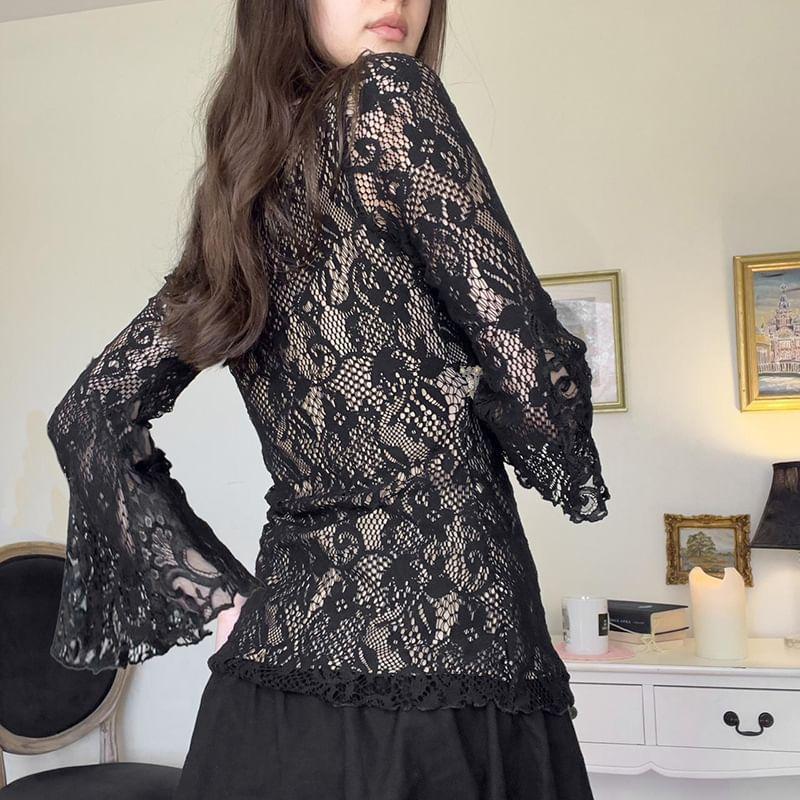 Long Sleeve V-Neck Lace Crop Top Product Image