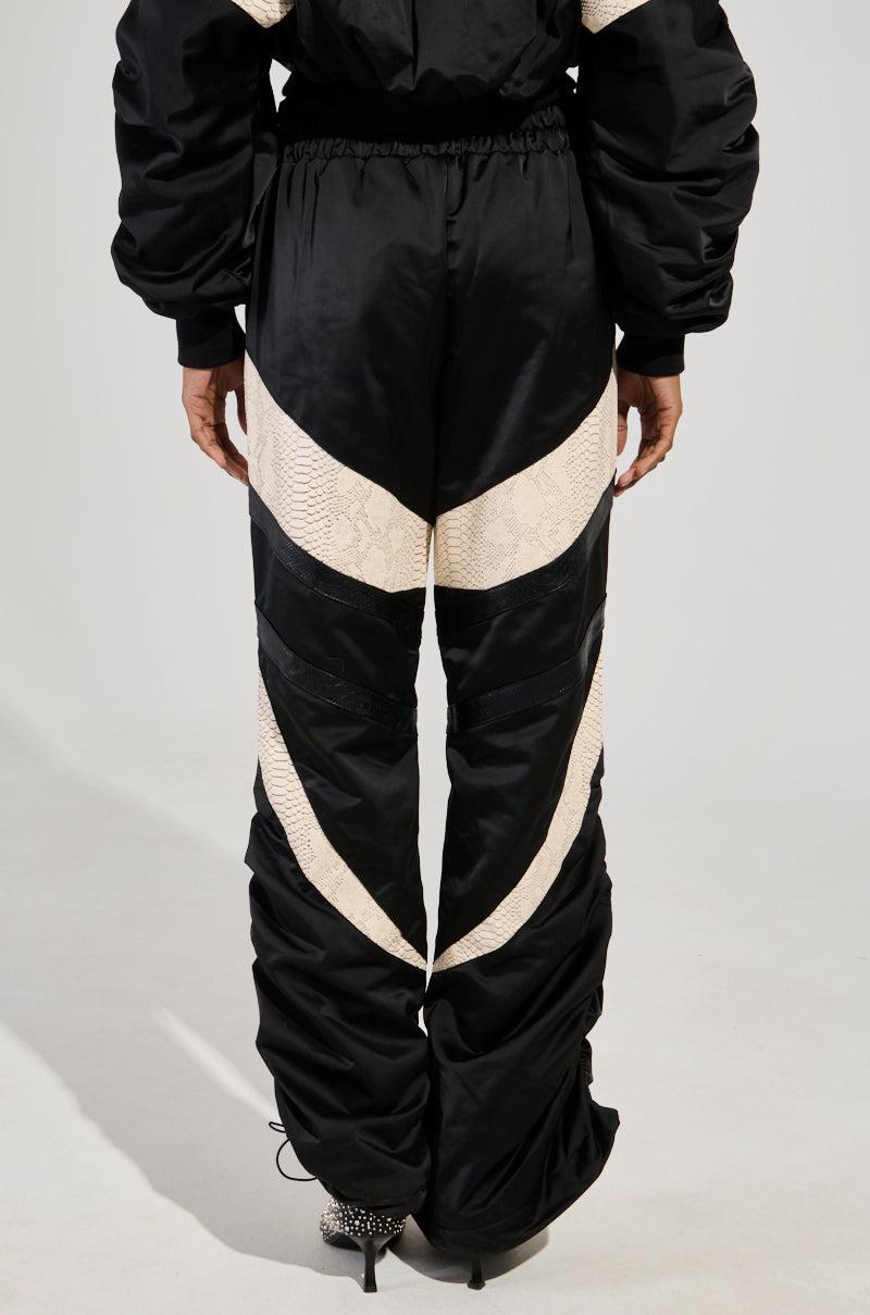 LAINA LIGHTWEIGHT JOGGER Product Image