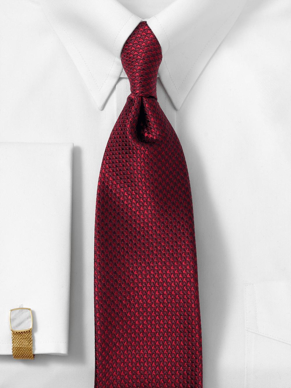 Houndstooth Woven Silk Tie - Burgundy Product Image