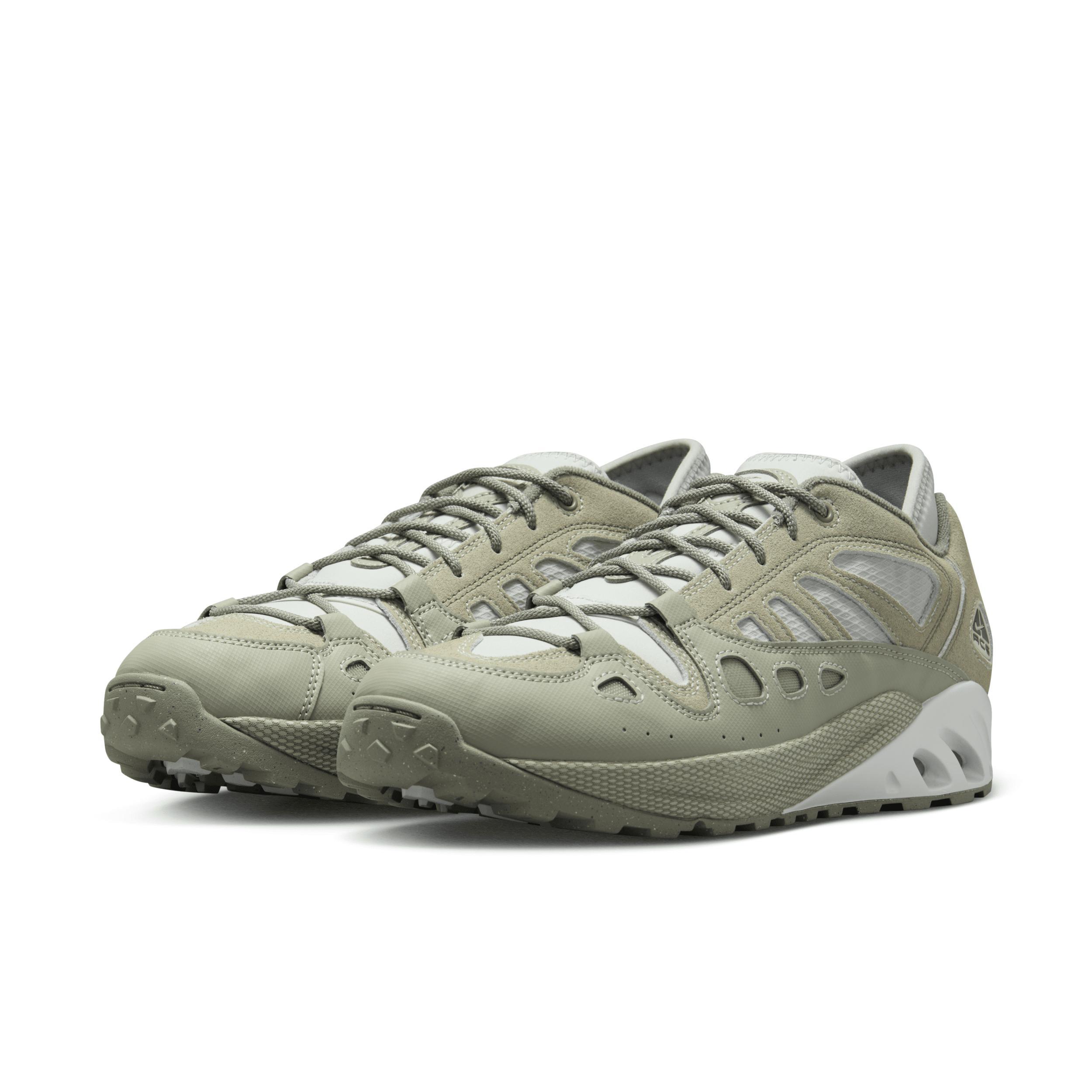 Men's Nike ACG Air Exploraid Shoes Product Image